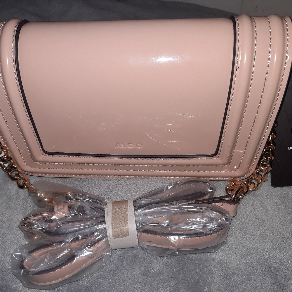 BRAND NEW ALDO CROSSBODY 👛